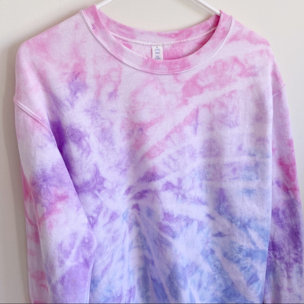 Ombré Tie Dye Crewneck